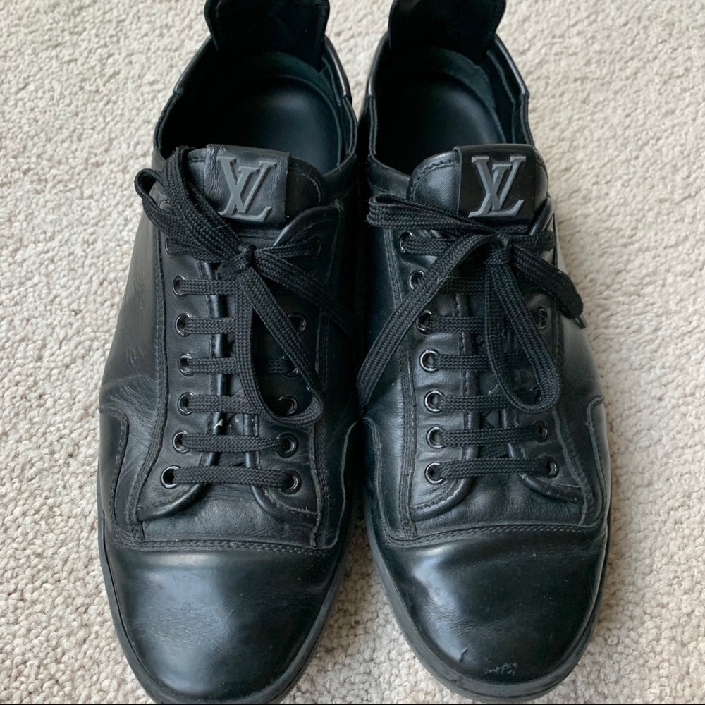 Louis Vuitton Mens Black Slalom Sneaker - Picture 2 of 8